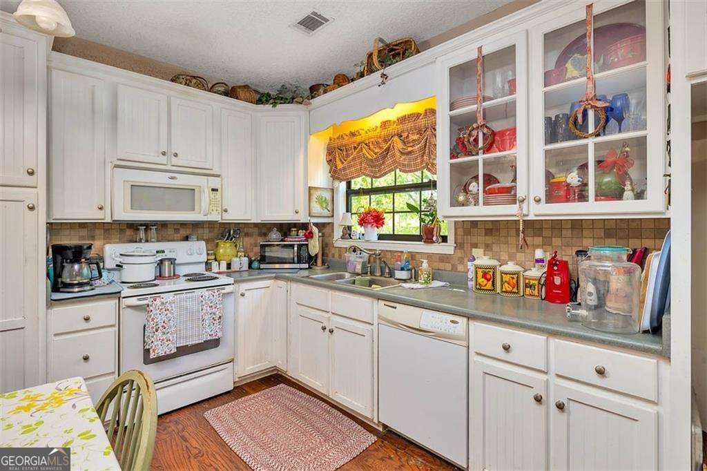 88 Minnesota Road Screven - 11