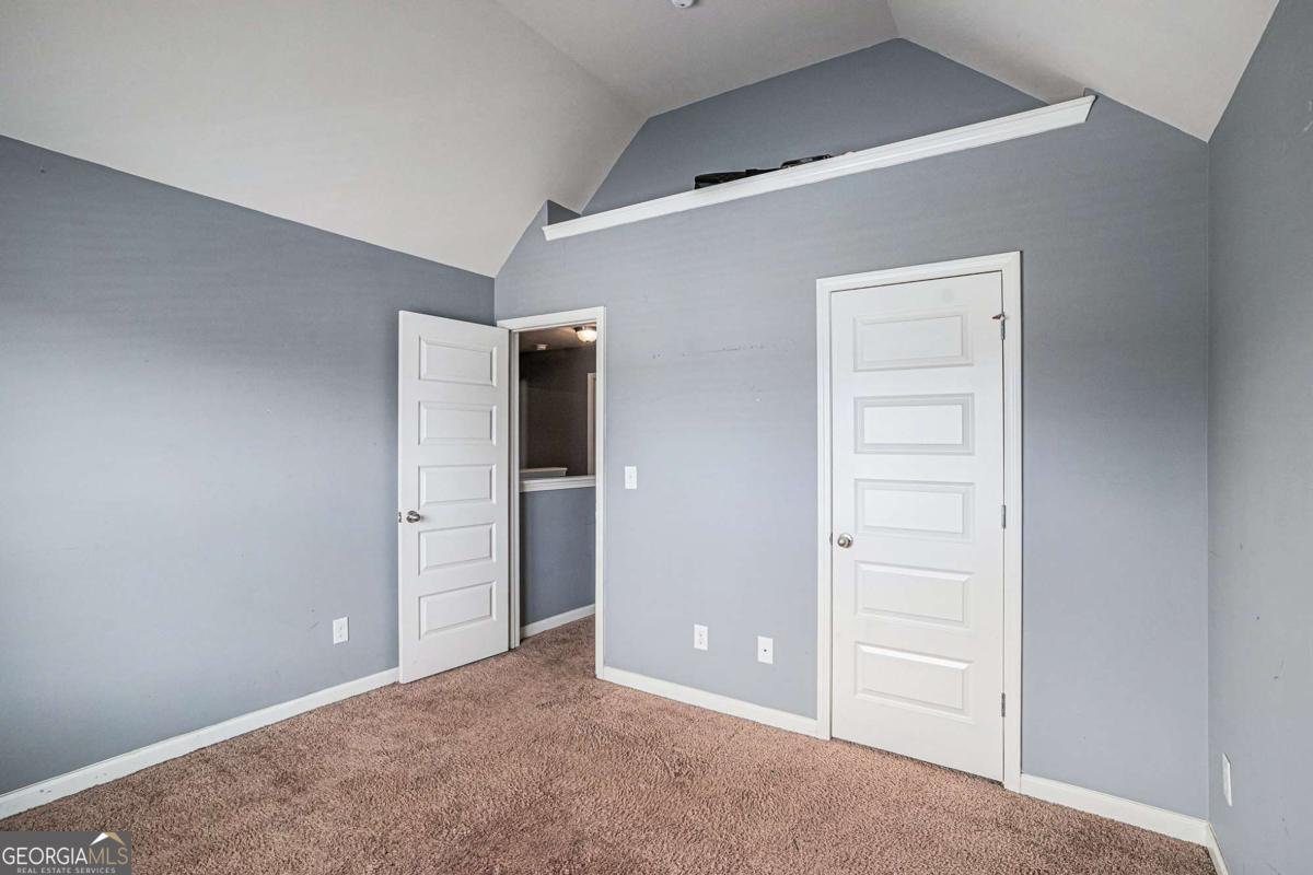 6870 Diamond Drive Rex - 15