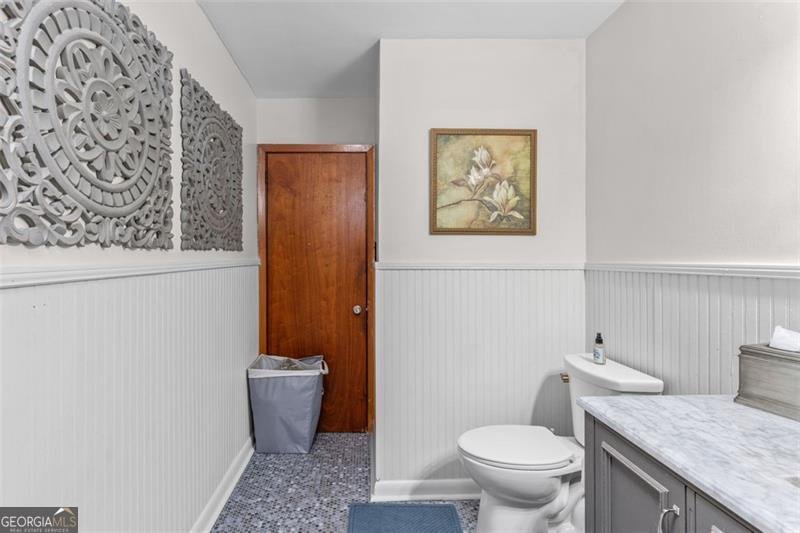 2171 EDGEMORE Drive Atlanta - 13