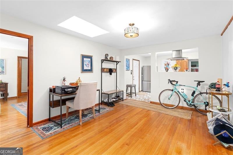 2171 EDGEMORE Drive Atlanta - 6