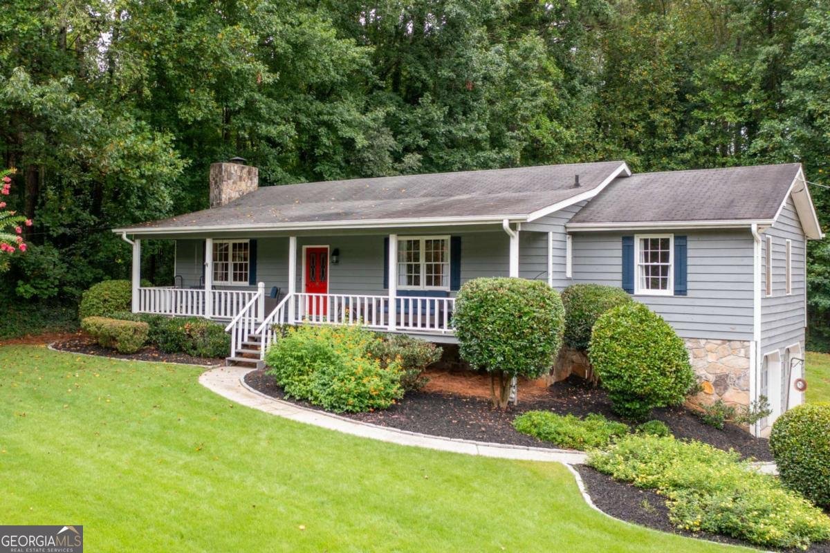 3225 Forest Creek Drive Marietta - 1