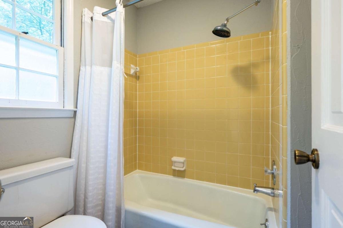 3225 Forest Creek Drive Marietta - 24