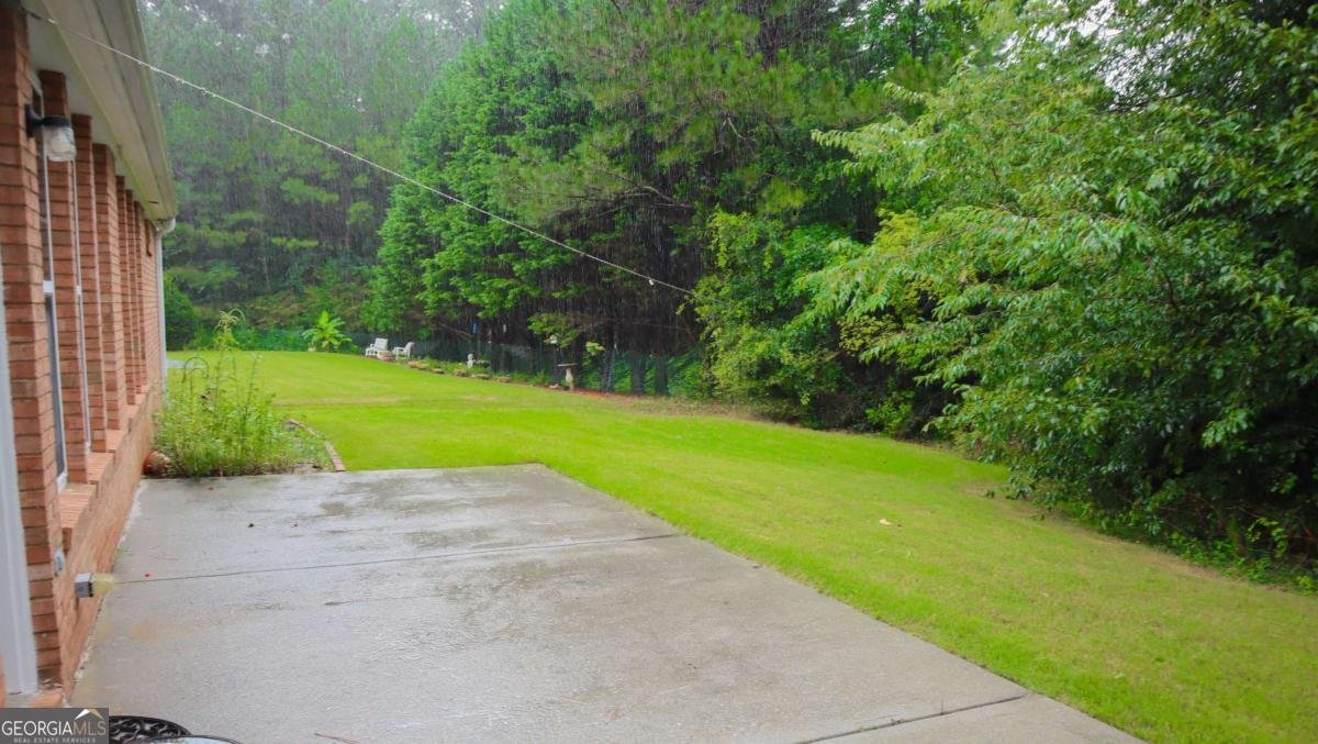 1526 Lechemin Drive Snellville - 24