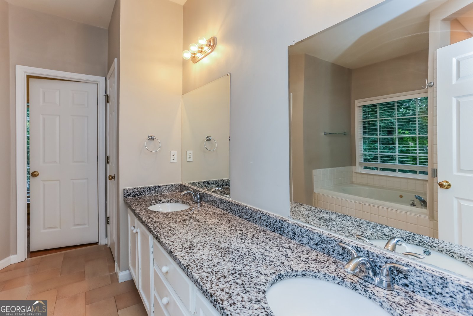 606 Redbud Lane Stockbridge - 2