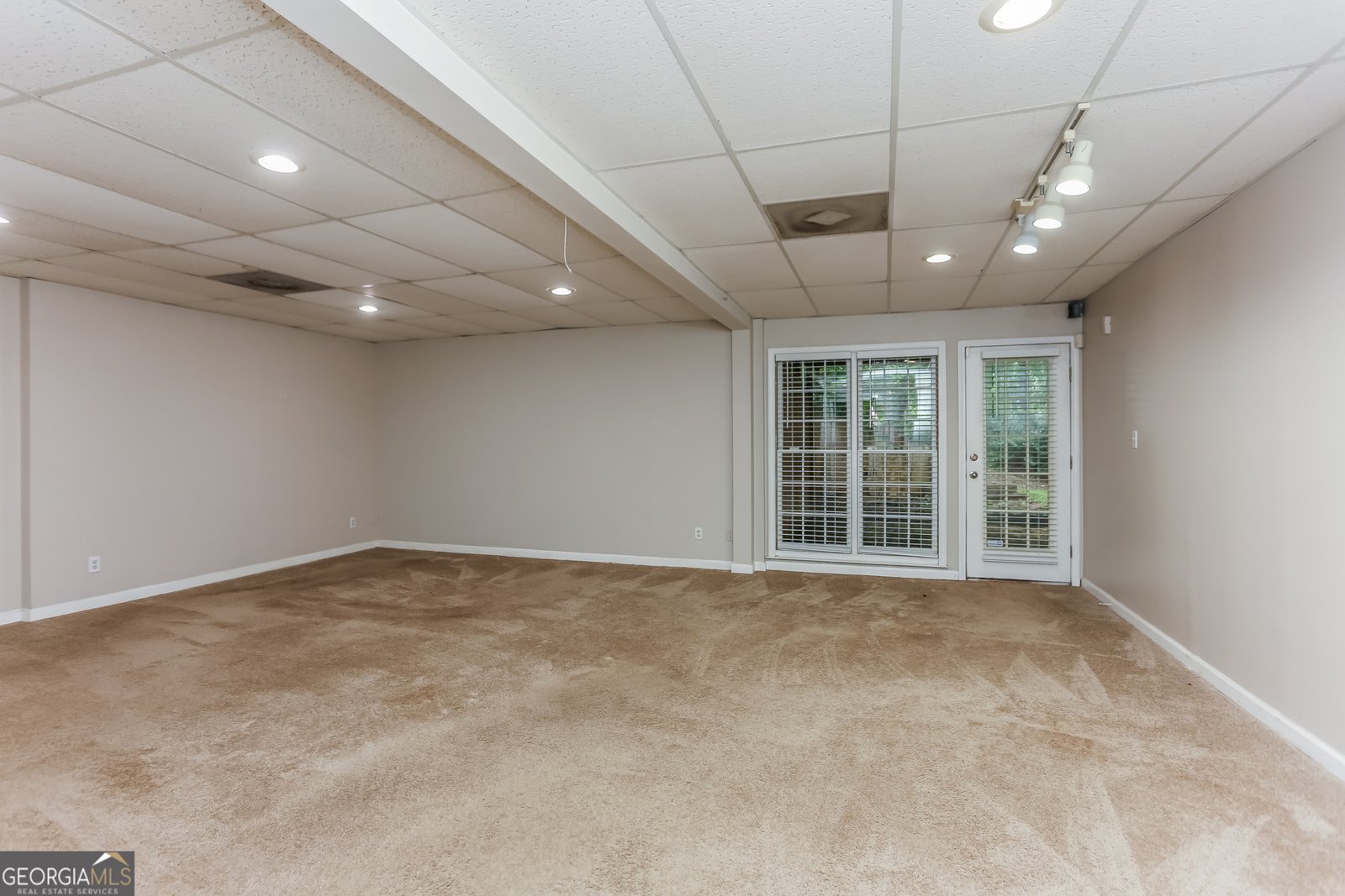 606 Redbud Lane Stockbridge - 8
