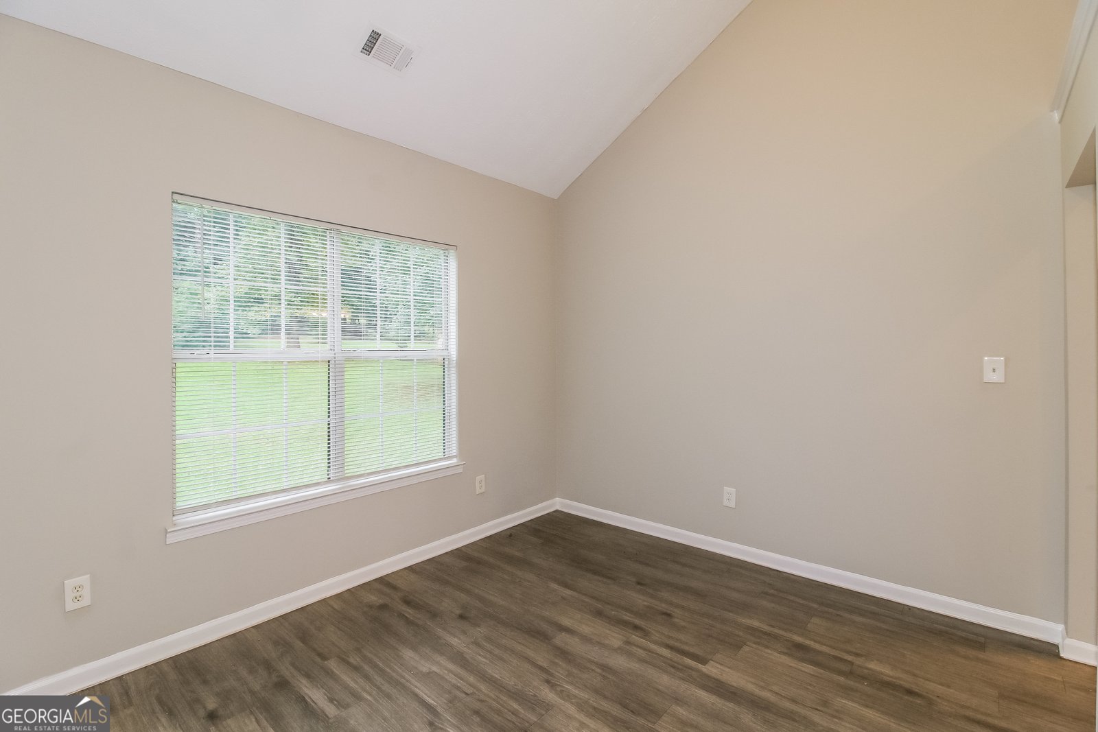 235 Mountain Way Covington - 14