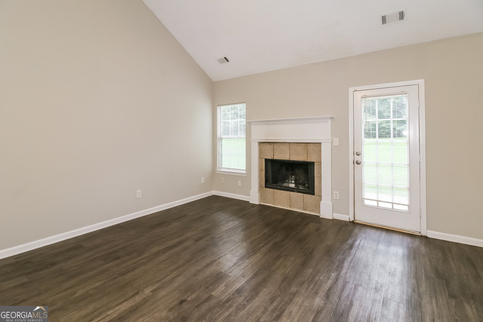 235 Mountain Way Covington - 4
