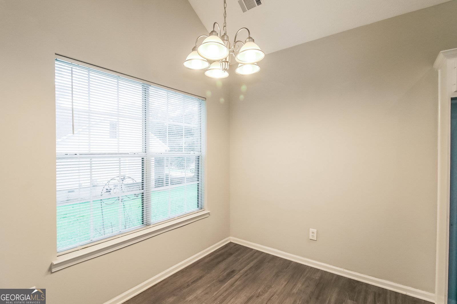 235 Mountain Way Covington - 6