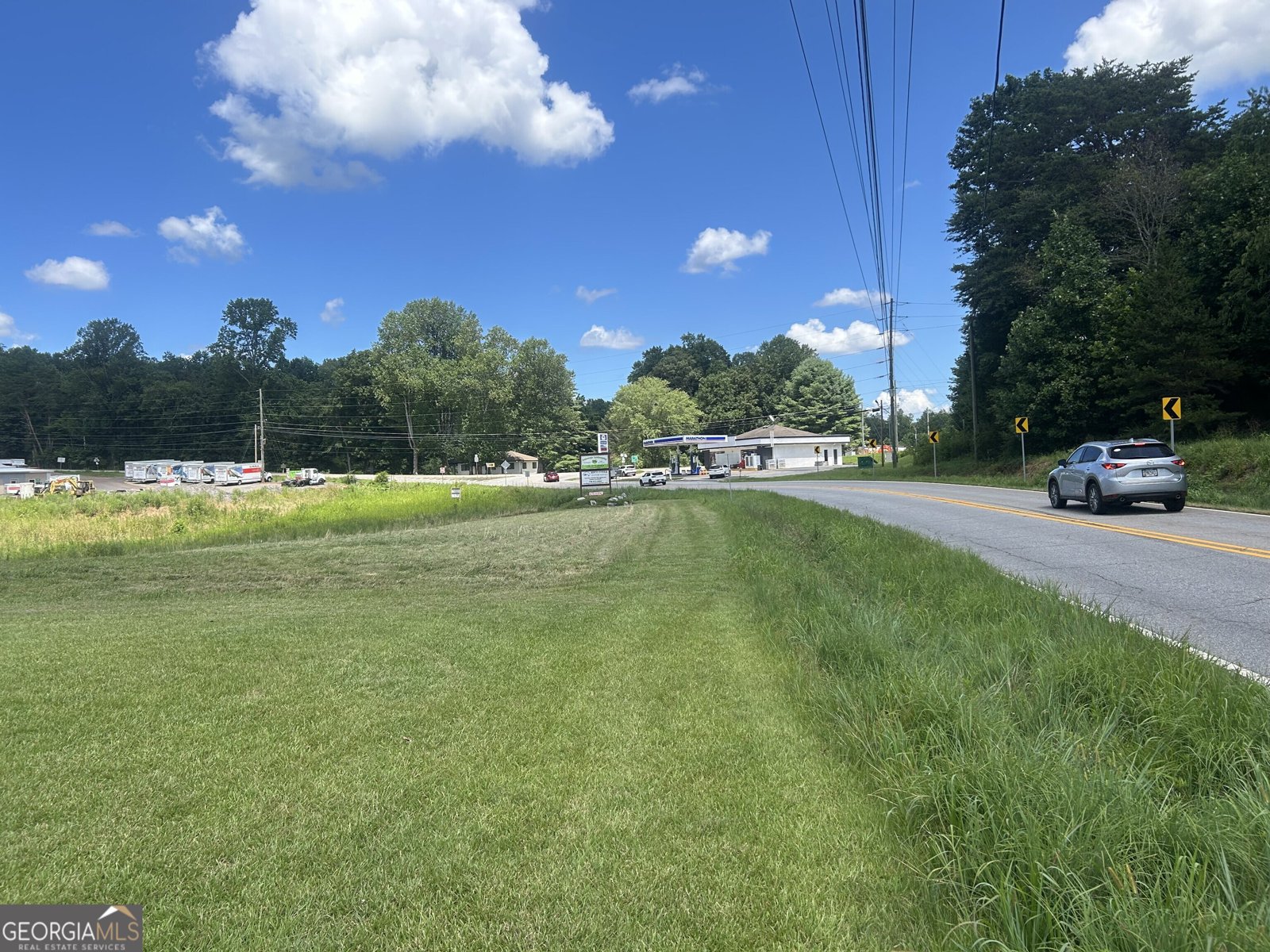 4039 Highway 19 Dahlonega - 40