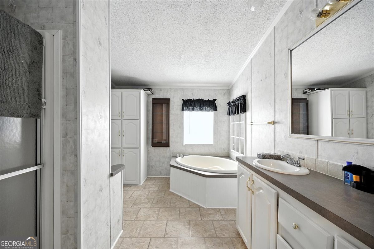 955 Anna Poole Road Sparta - 44