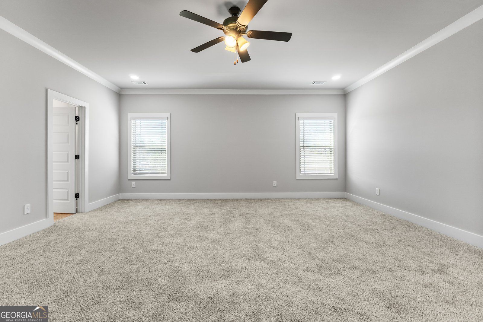 1851 Abbey Road Griffin - 42