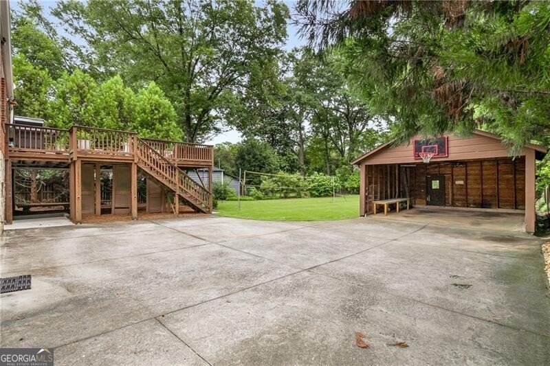 1665 Johnson Road Atlanta - 40