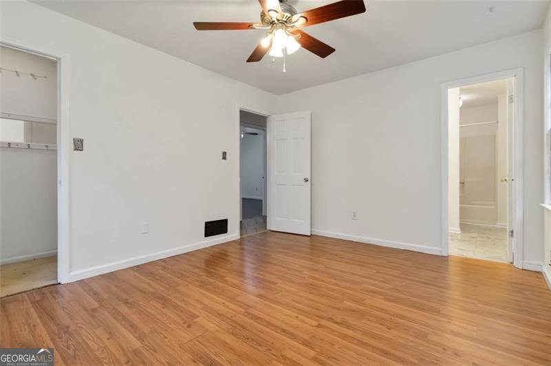 488 RUSSELL Lawrenceville - 13