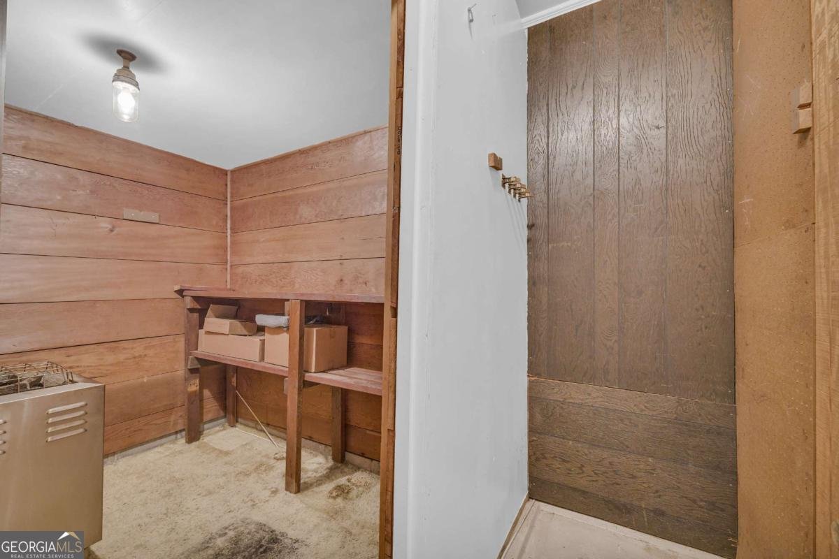 411 College Circle Athens - 29