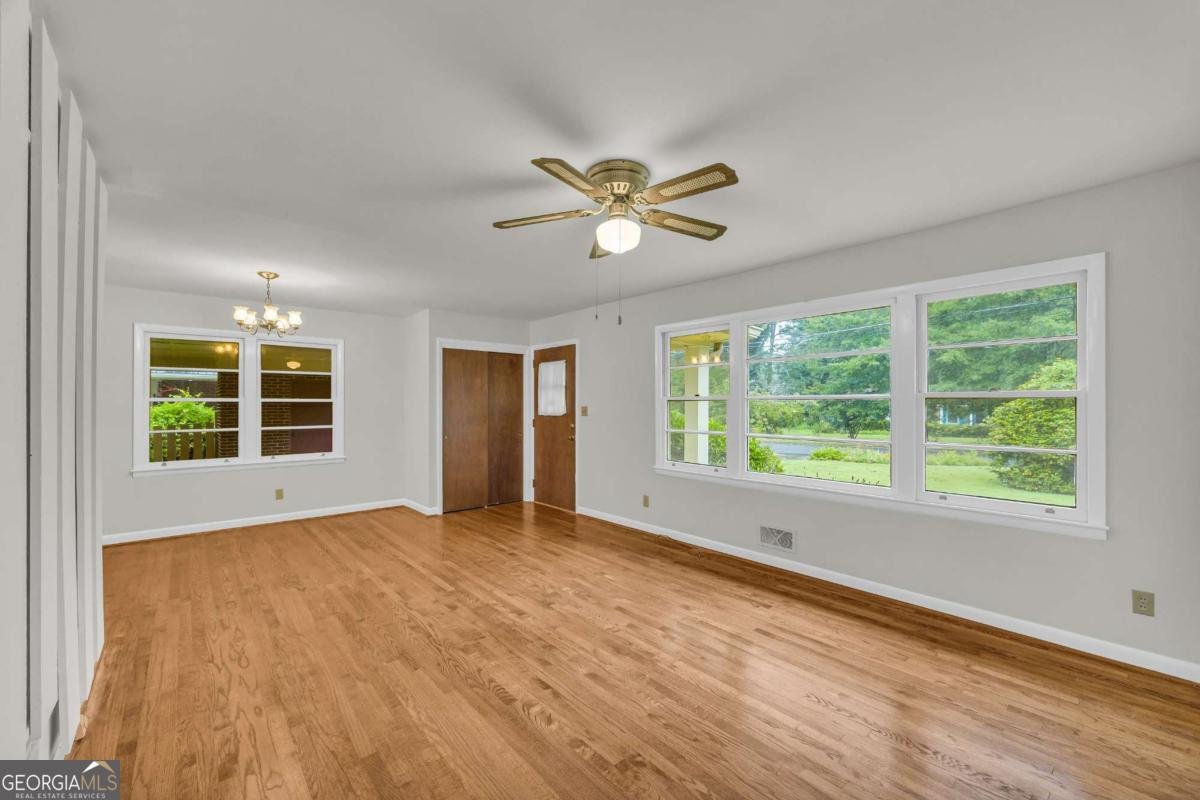 411 College Circle Athens - 6
