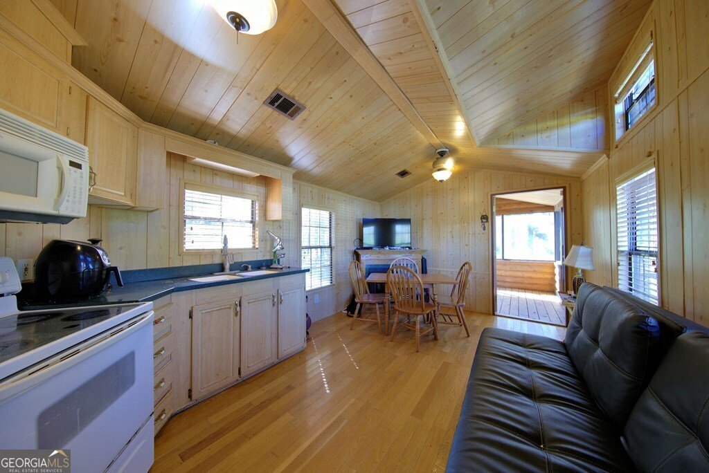 1136 Nesbitt Road Pavo - 9