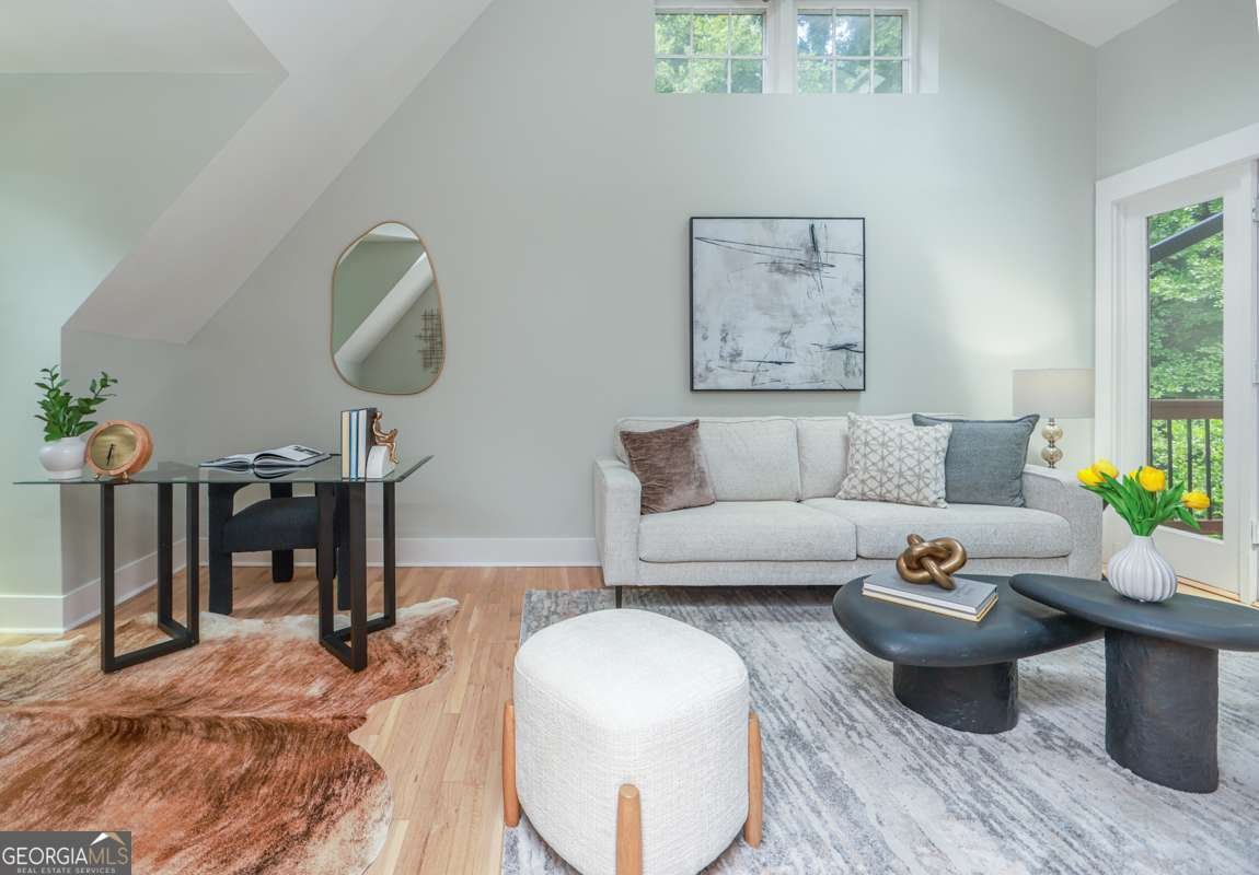 2908 N  Hills Drive Atlanta - 40