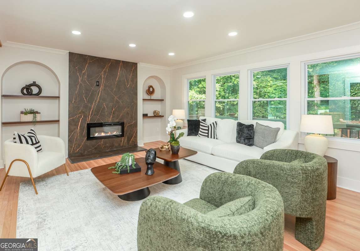 2908 N  Hills Drive Atlanta - 9