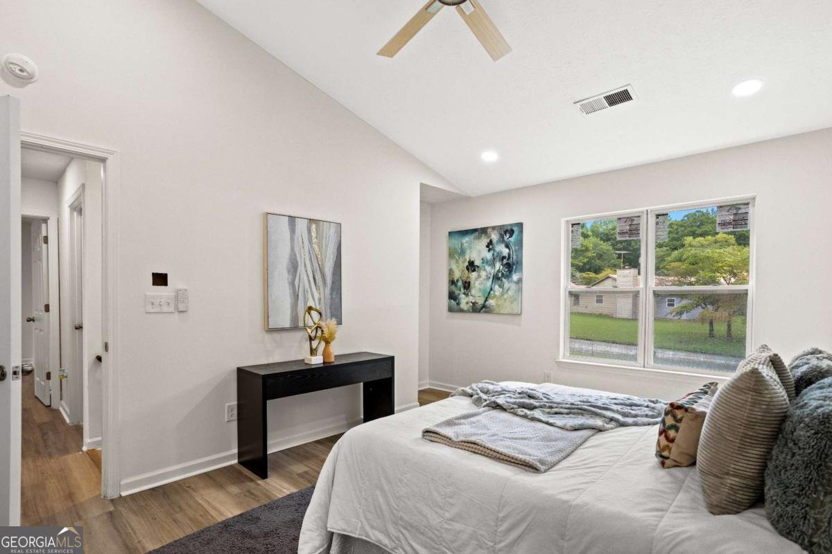 1481 Saint Dunstans Road Lithonia - 22
