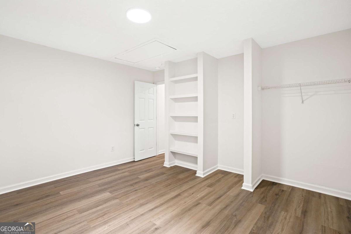 1481 Saint Dunstans Road Lithonia - 37