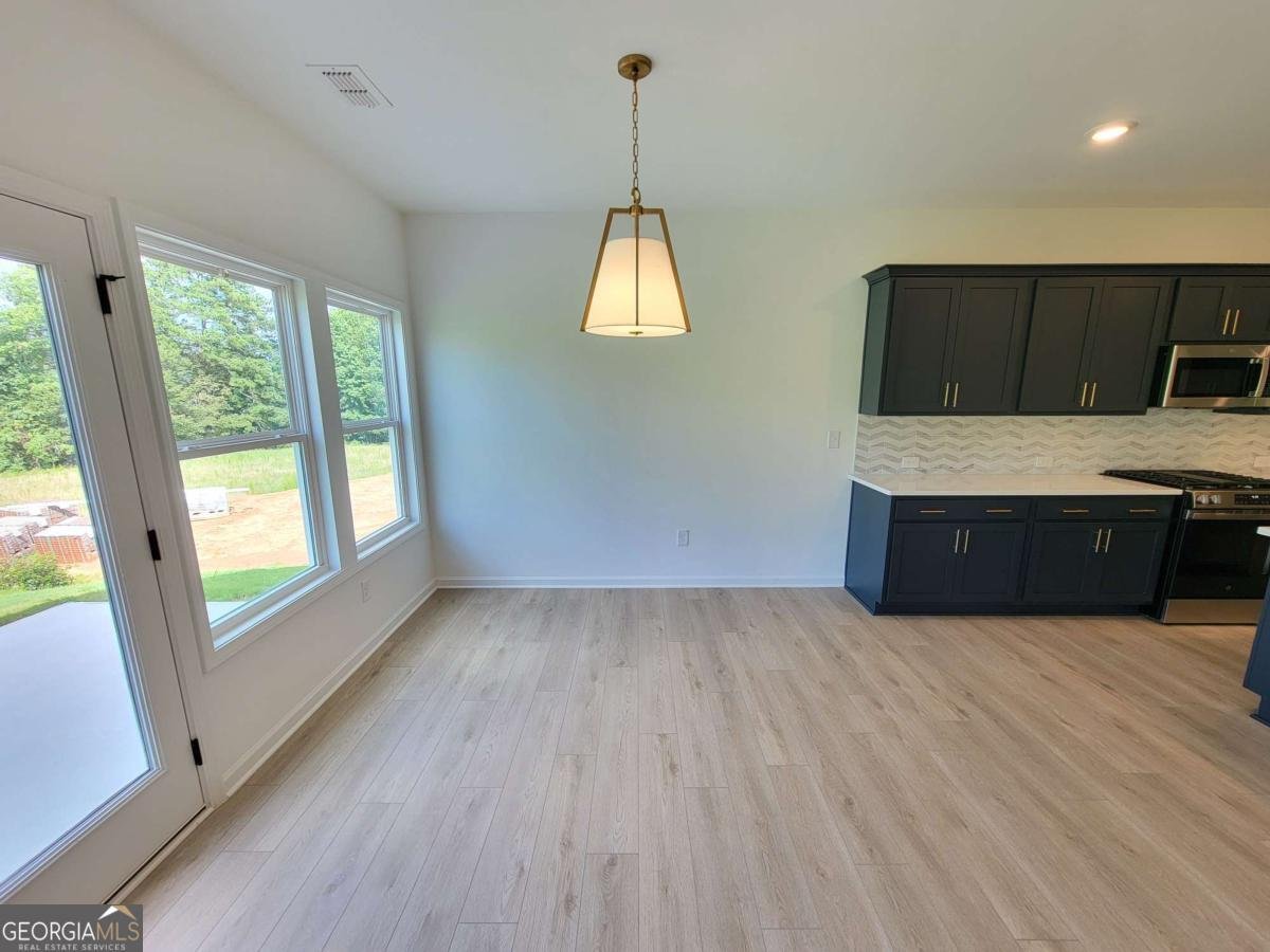 389 Silverleaf Trail Bethlehem - 1