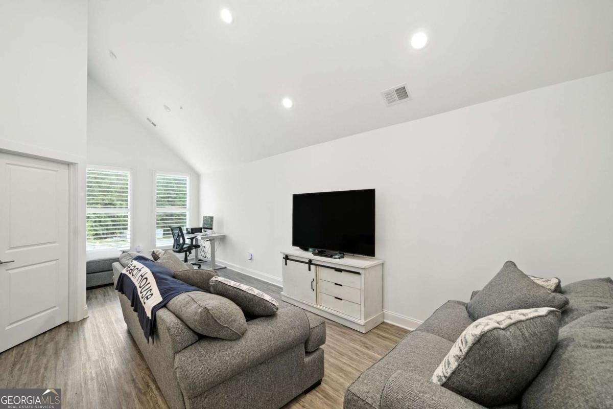 107 Pearl Street Woodstock - 24
