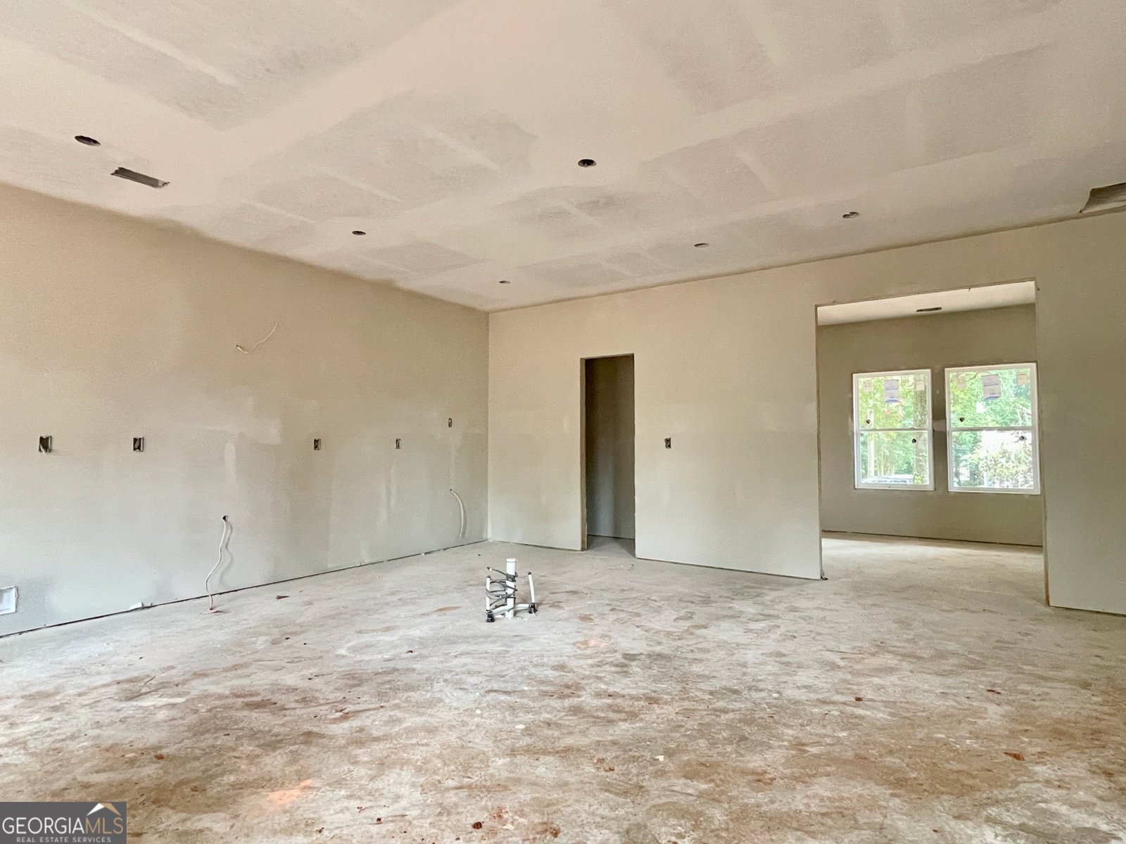 6169 Pinewood Drive Covington - 6