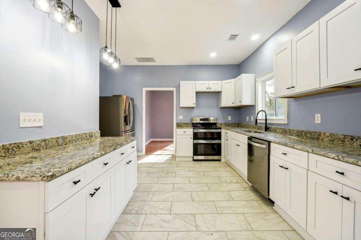 1382 Elizabeth Lane Atlanta - 13