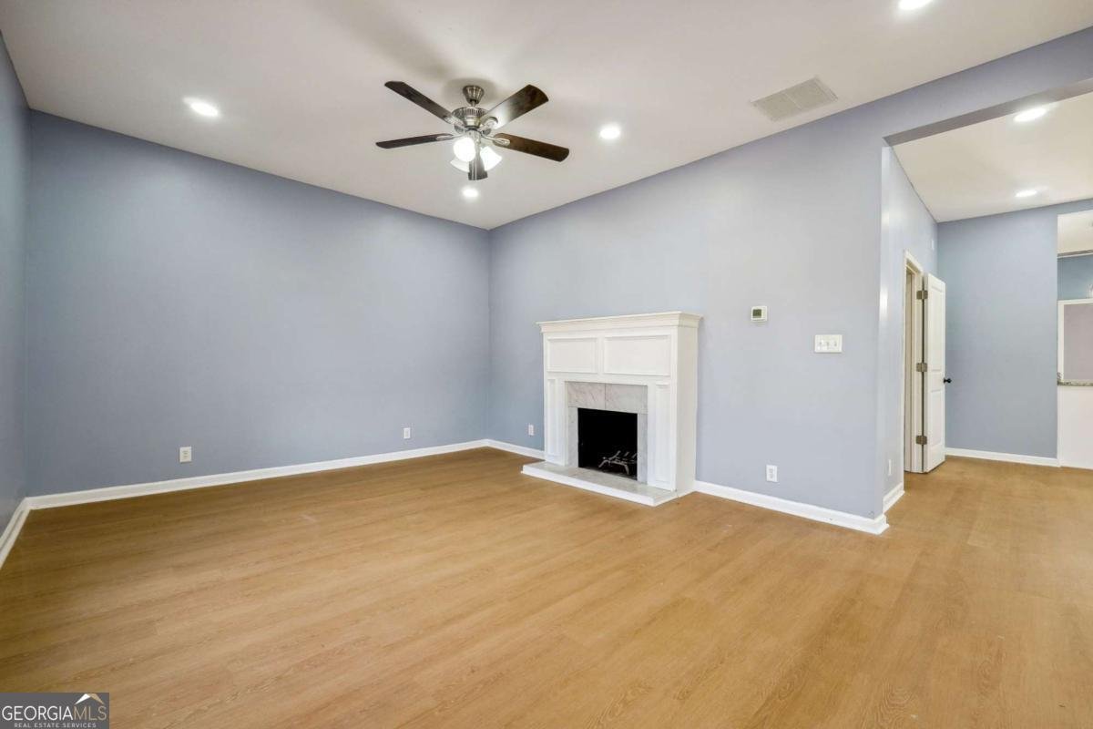 1382 Elizabeth Lane Atlanta - 28