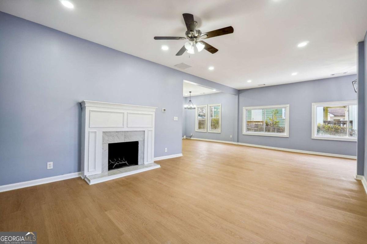 1382 Elizabeth Lane Atlanta - 31