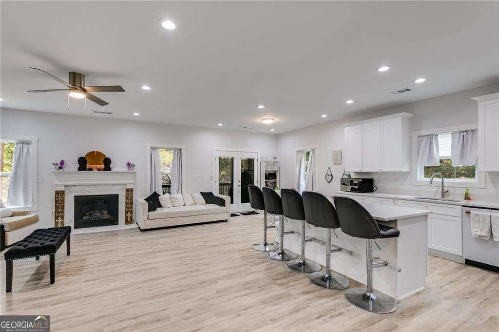 3350 Villa Lane Douglasville - 3