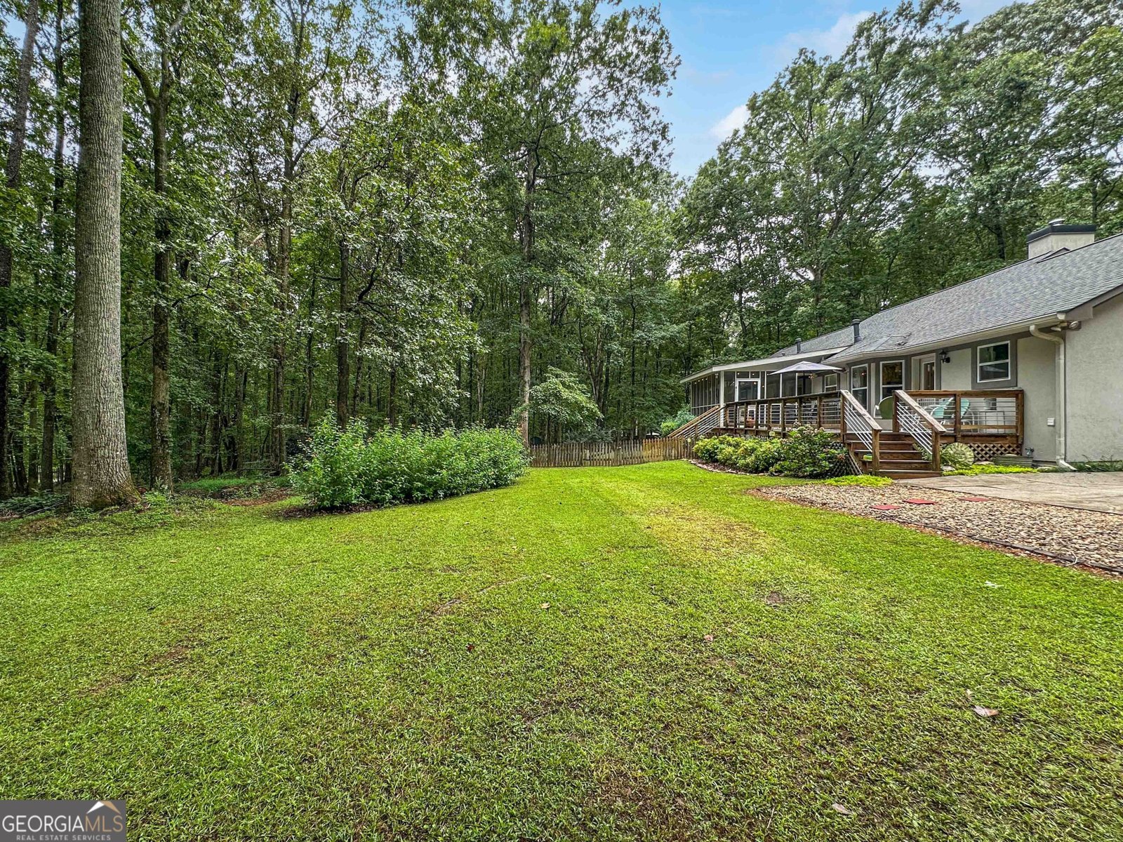 135 Farm Lane Fayetteville - 27