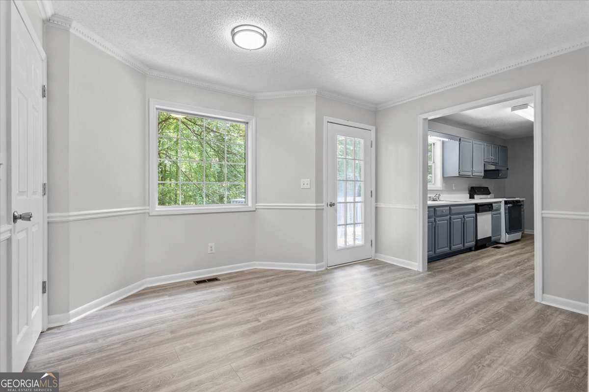 6441 Michell Way Douglasville - 3