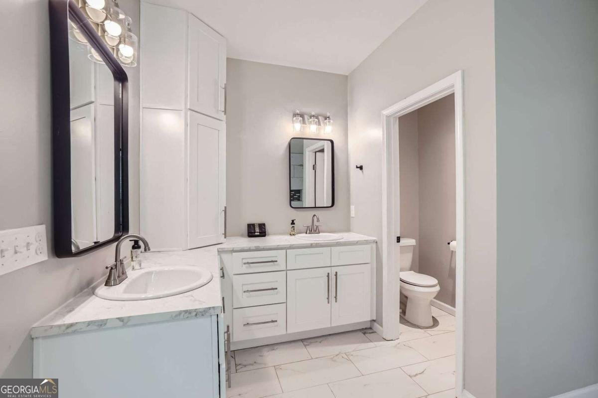 6004 Crofton Court Douglasville - 21