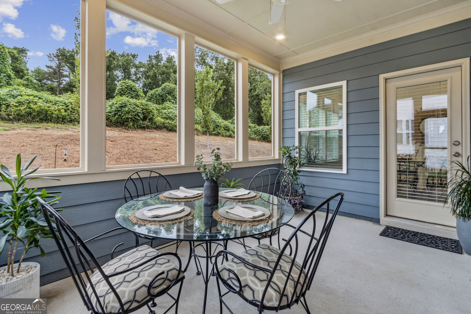201 Hickory Bluffs Parkway Canton - 37