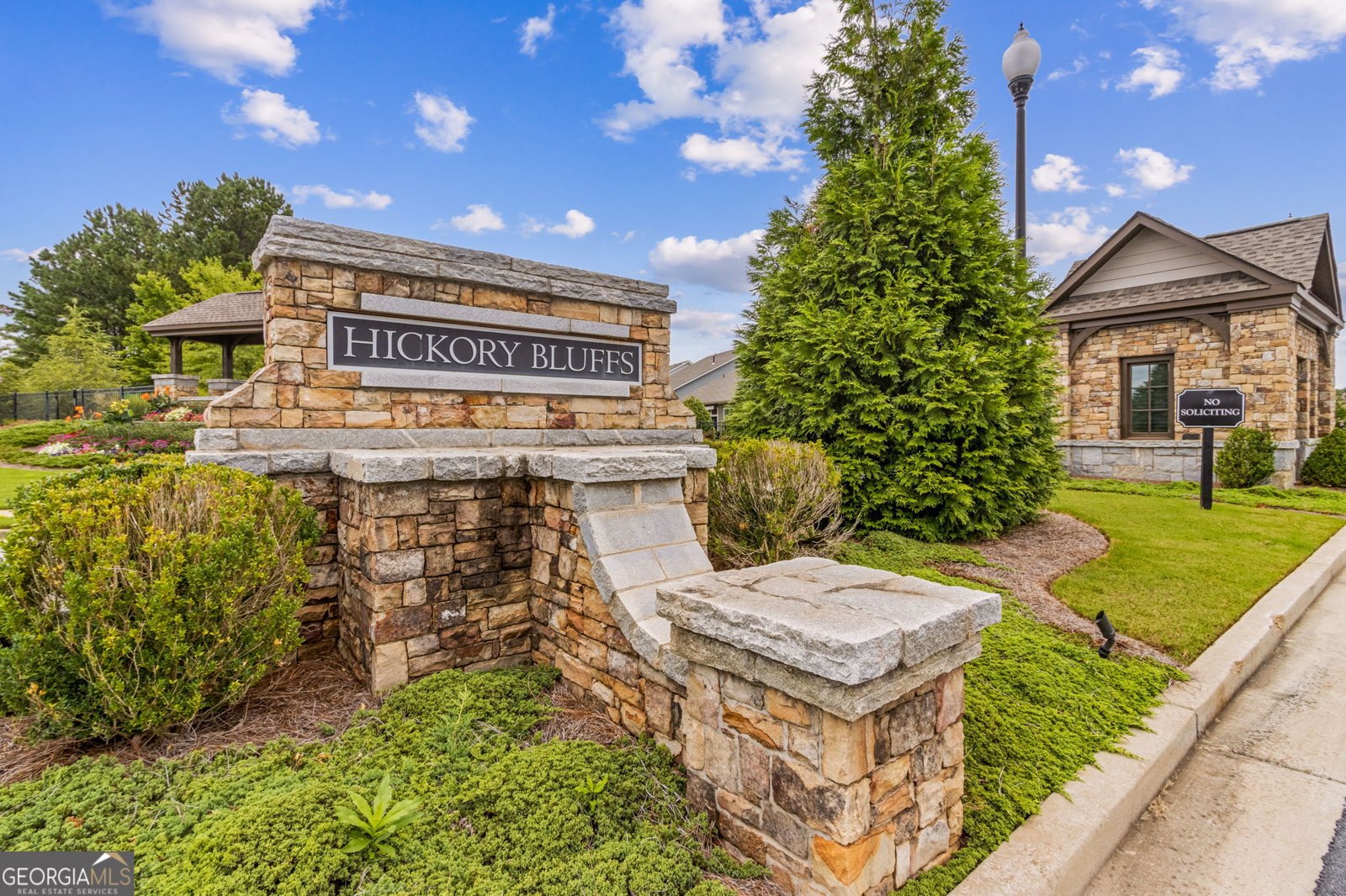 201 Hickory Bluffs Parkway Canton - 39