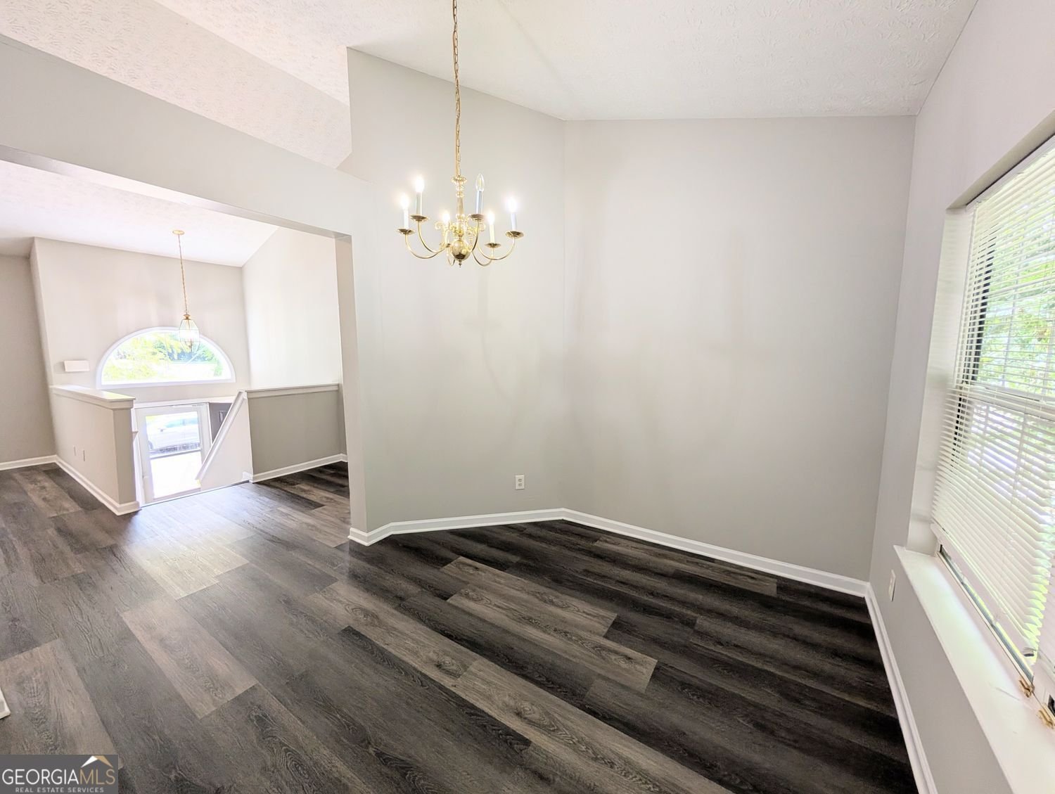 5827 Highgrove Drive Atlanta - 9