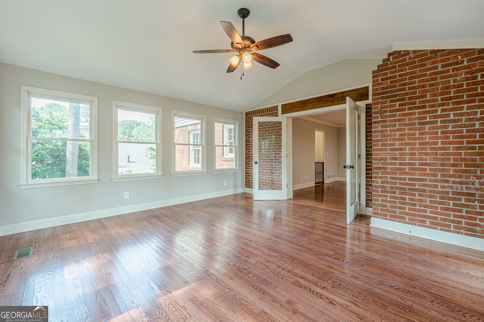 5233 Wynterhall Drive Atlanta - 5