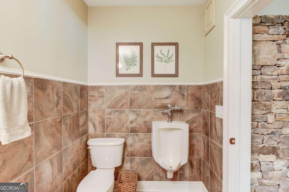 2450 Shumard Oak Drive Braselton - 38