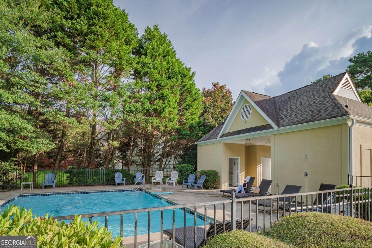 455 Crafton Court Lawrenceville - 34