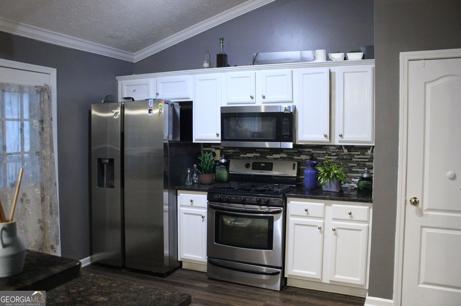 10701 Barberry Drive Hampton - 12