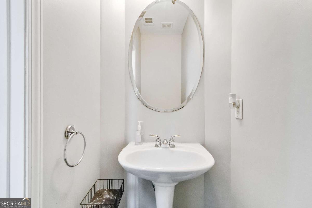 1044 Simonton Hill Court Lawrenceville - 13