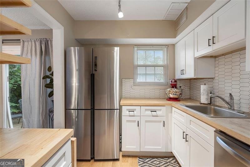 343 LEISURE Court Marietta - 15
