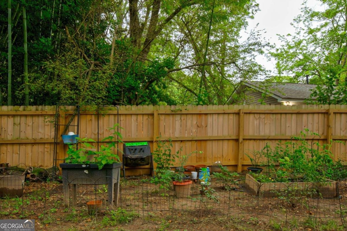 150 Garrison Road Marietta - 22