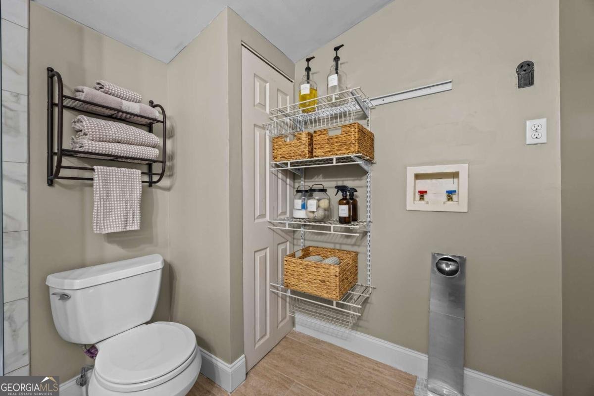 1144 Greenbriar Circle Decatur - 27