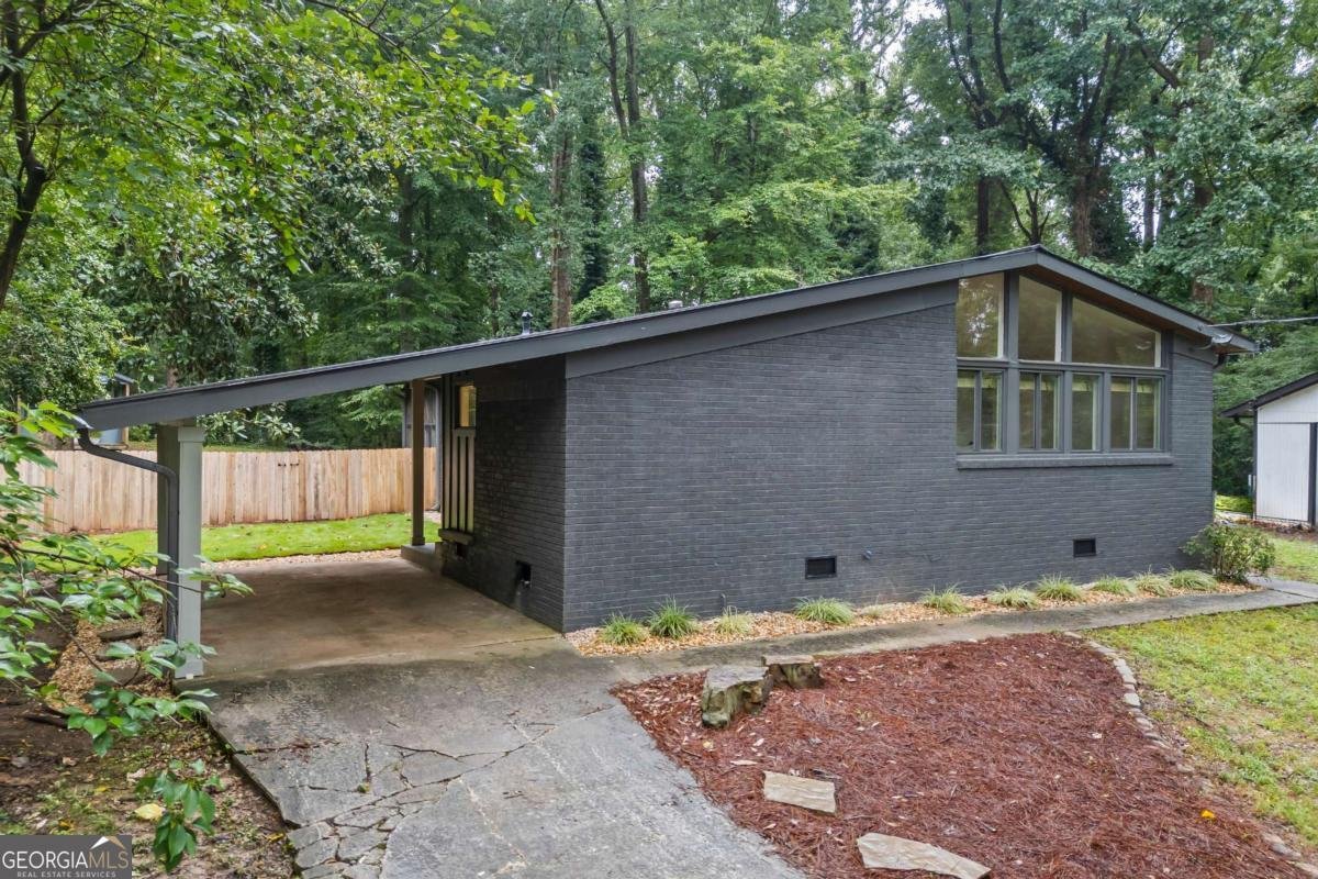 1144 Greenbriar Circle Decatur - 37