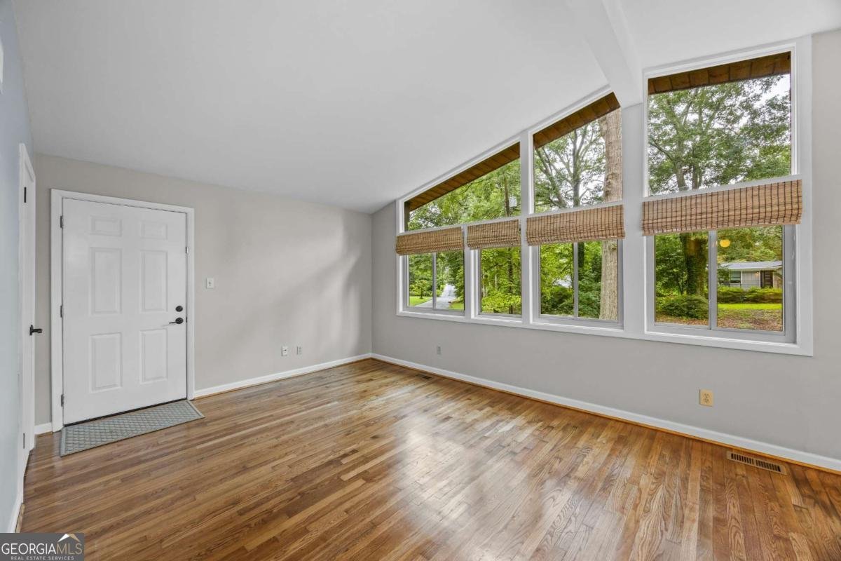 1144 Greenbriar Circle Decatur - 8