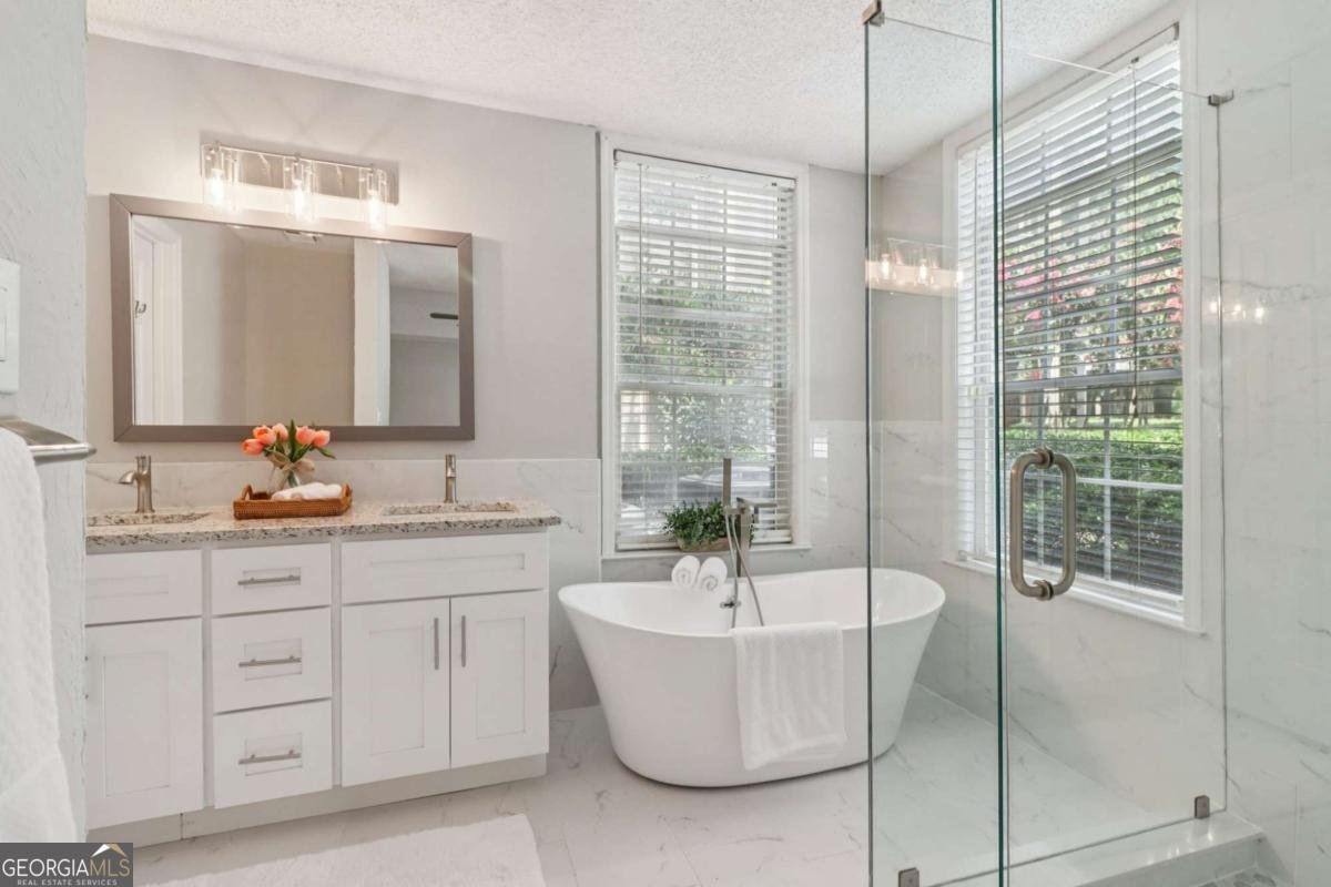 1001 McGill Park Avenue Atlanta - 24