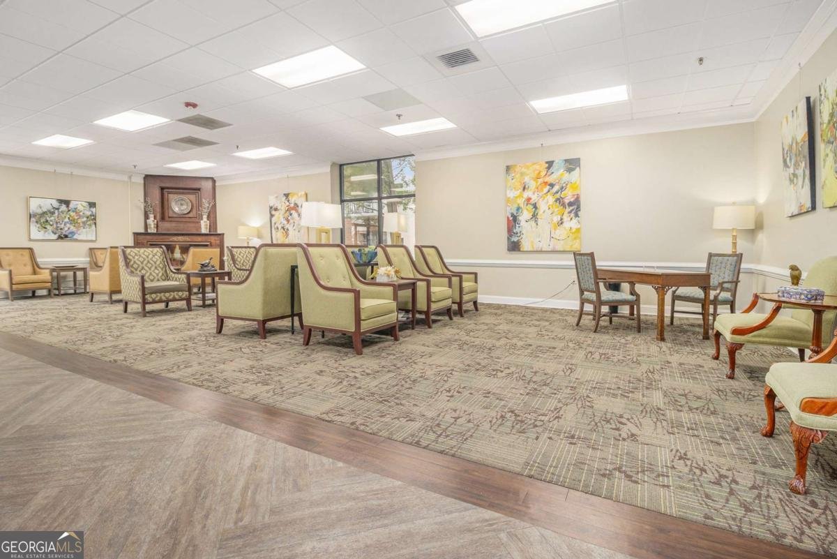 300 Johnson Ferry Road Sandy Springs - 14
