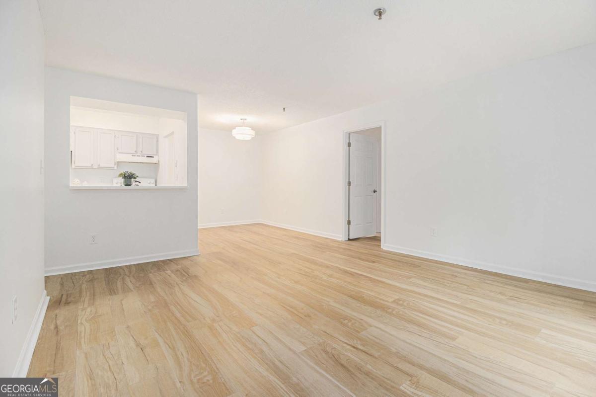 300 Johnson Ferry Road Sandy Springs - 2